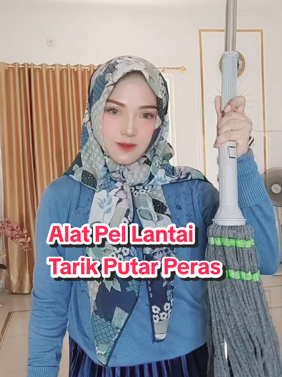 Alat pel lantai paling praktis, tinggal tarik putar langsung terperas, sangat praktis, tidak mengotori tangan, tangan tetap halus dan lembut.  #modalkontendoang  #pelputar #peltarik #pelputarlantai