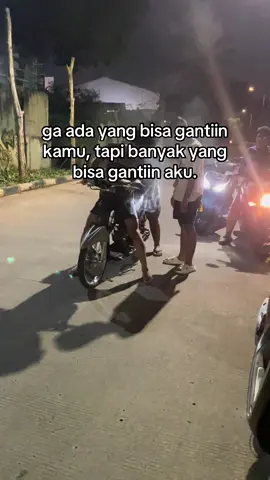 😕 #fyp #fypage #sakithatistyle #vario160 