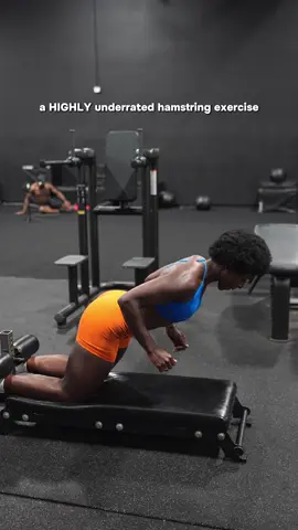Nordic curls: An exercise I hate to love 🙂‍↕️🥵 These have been an absolute staple in my glute/hammie day these last couple months. They just get me right every time 🙂‍↔️ Why they’re so good: • Build hamstring strength & size → especially the eccentric (lengthening) strength that’s hard to train. • Boost speed & power → stronger hamstrings = faster sprints and more explosive movements. • Prevent injuries → proven to reduce hamstring strains and support knee stability. Specifically, they help to reduce the risk of ACL injuries by balancing forces around the knee joint better than most other hamstring exercises.  • Minimal equipment → just anchor your feet under something or have a partner hold them. • They humble the mess out of you 😭 Add Nordic curls to your next leg day. Your future self will thank you 🫶🏾 #nordics #hamstringworkout #fyp 