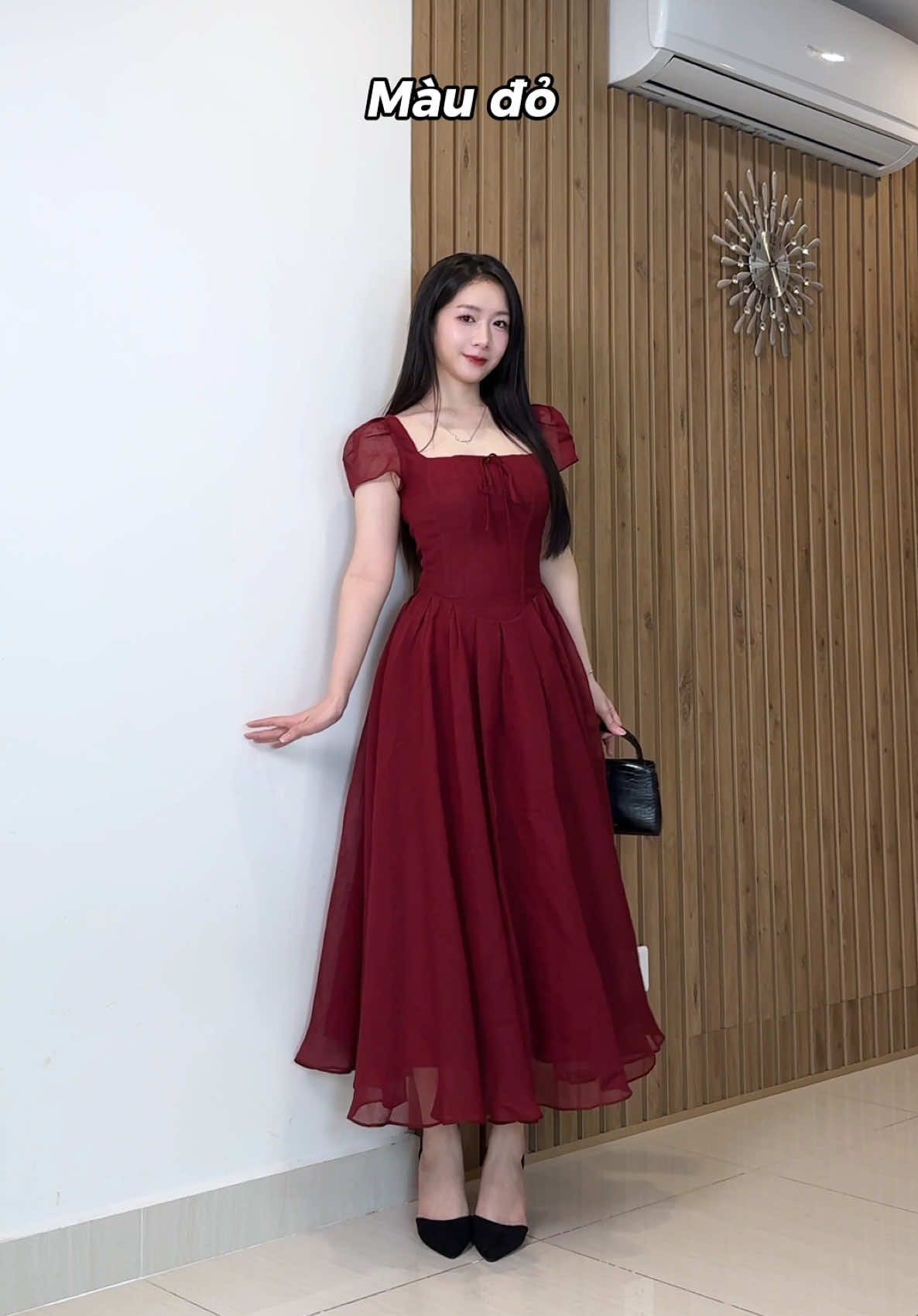 Tập 305: Đơn giản thuii nhưng khiến ai cũng phải ngoái nhìn💃🏻💅🏻👛 @Tiela #henioimacgi #dress #xuhuong #fypシ