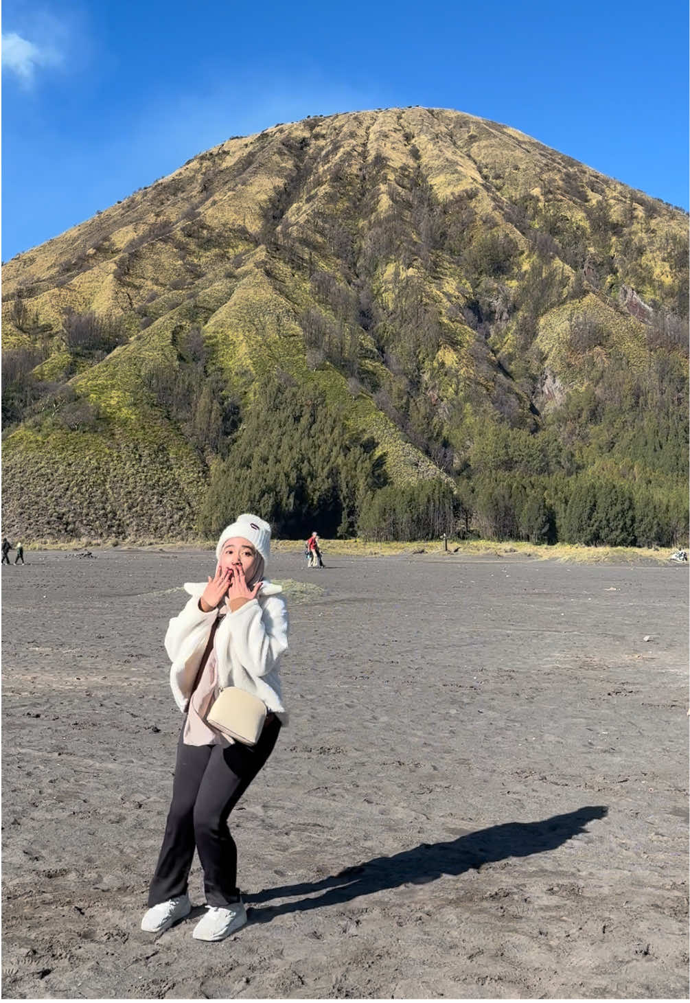 Join to trend in Bromo #fypage #fypシ゚ #bromo #bromomountain 