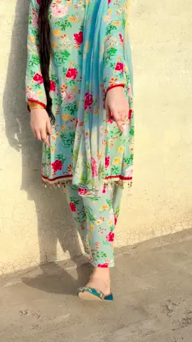 Tedy har hasy tedy yar hisy 😍❤️ #laibaqueen009 #foryoupage #viralvideos #1miillionaudition #plzunfrezemyaccount🙏 