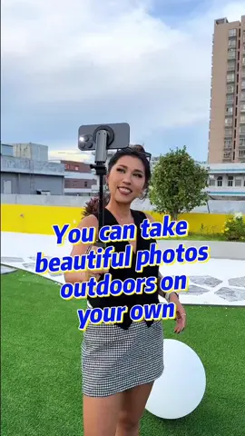 Say goodbye to blurry selfies! MAGIC JOHN keeps your shots steady with its durable design#greenscreen #iphone17 #unitedstates #TikTokShopRestock #tiktokmademebuyit 