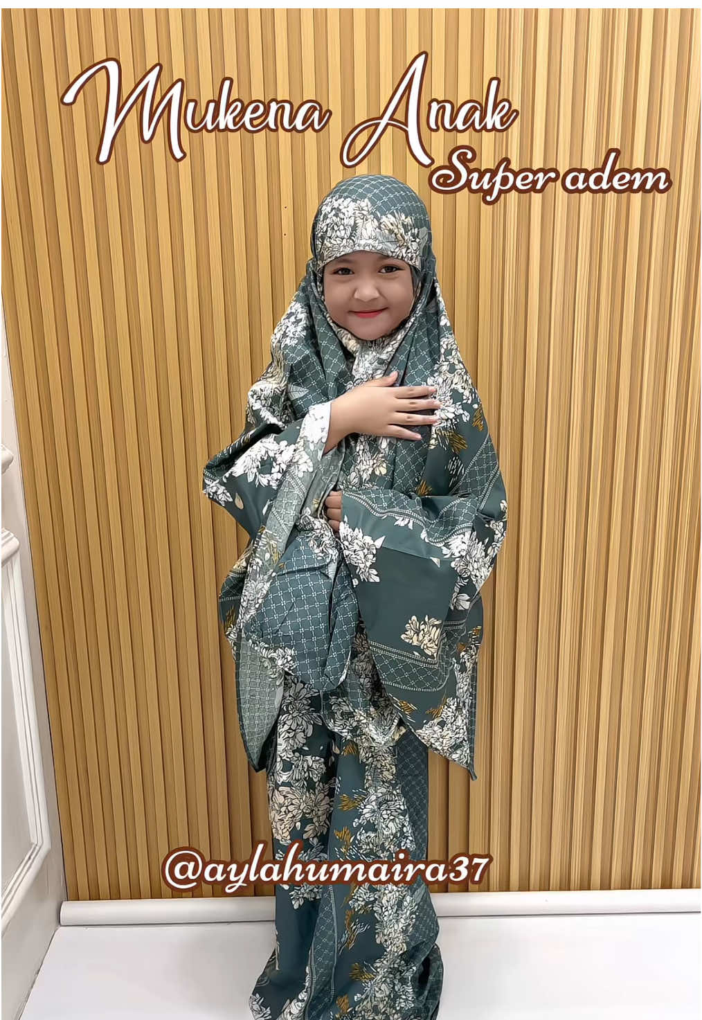 Masyaallah mukena cantik yang Ayla pakai ada di keranjang kuning #mukenamurah #mukena #mukenapremium 