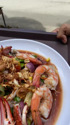 ຕໍາທະເລລວມ(ຕົງປົກ100%)😋#ຮ້ານຢາກຍໍາຫຼວງພະບາງ #ແຊບບອກຕໍ່ #ຕໍາທະເລ🦐🦑🦞🦀🐙 #ແຊບບອກຕໍ່ 