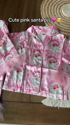So cute! #christmaspjs #christmaspajamas #toddlerpjs #christmasjammies 
