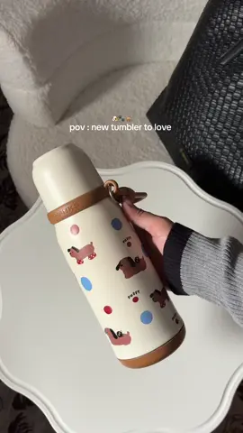 My everyday must-have ☕️🥤 #tumbler #tumblersoftiktok #stayhydrated #cutefinds #tumblerforkids 