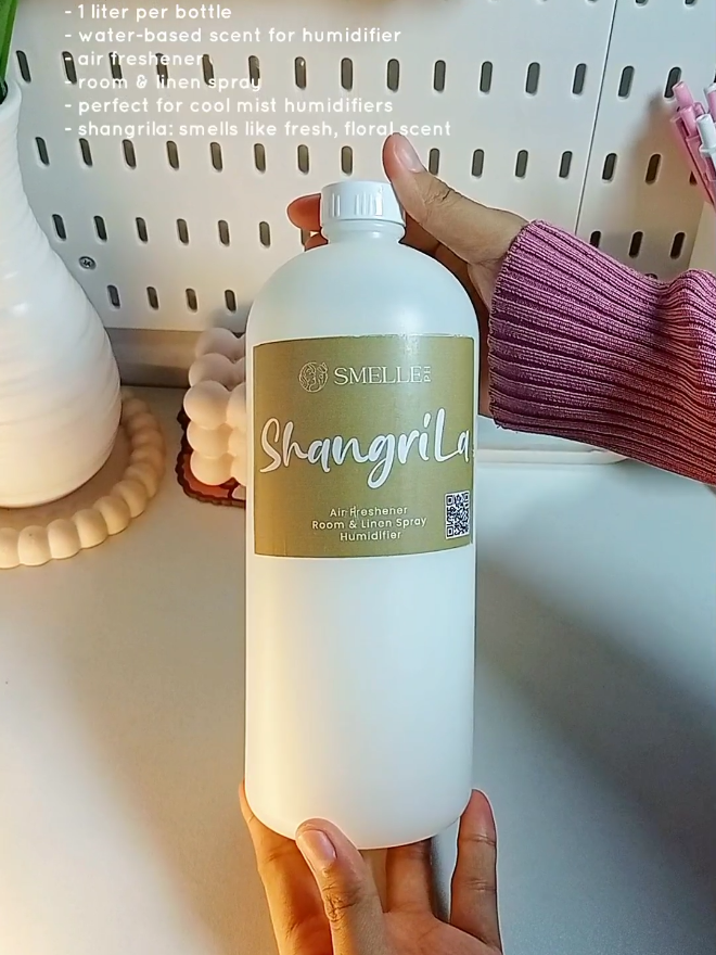 Tanggal amoy-kulob talaga bahay niyo kapag ginamit niyo 'tong water-based scent from Smelle PH 😭💫 Amoy fresh, floral scent 'tong variant na meron ako, super bangoooo 😩🫶 #smelleph #1literhumidifierscent #humidifierscent #waterbasedscentforhumidifier #waterbasedscents 