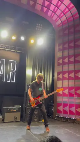 can close your eyes to things you don’t want to see,and close your mouth to things you don't want say,but you can’t close your heart to things you don’t want to feel.🌹🌹#keanureeves #foryoupage #fyy #fanpage #keanureeves 