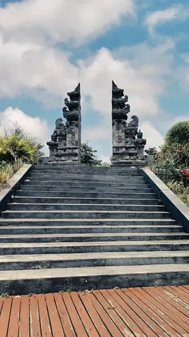 Agomo Ngayomi Jagad Royo..  #psht #pagarnusa #ikspi 