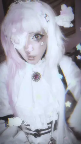 going insane  >.< #sigmacosplay #bsdcosplay #bungoustraydogscosplay #sigmabsd #sigmabungoustraydogs 