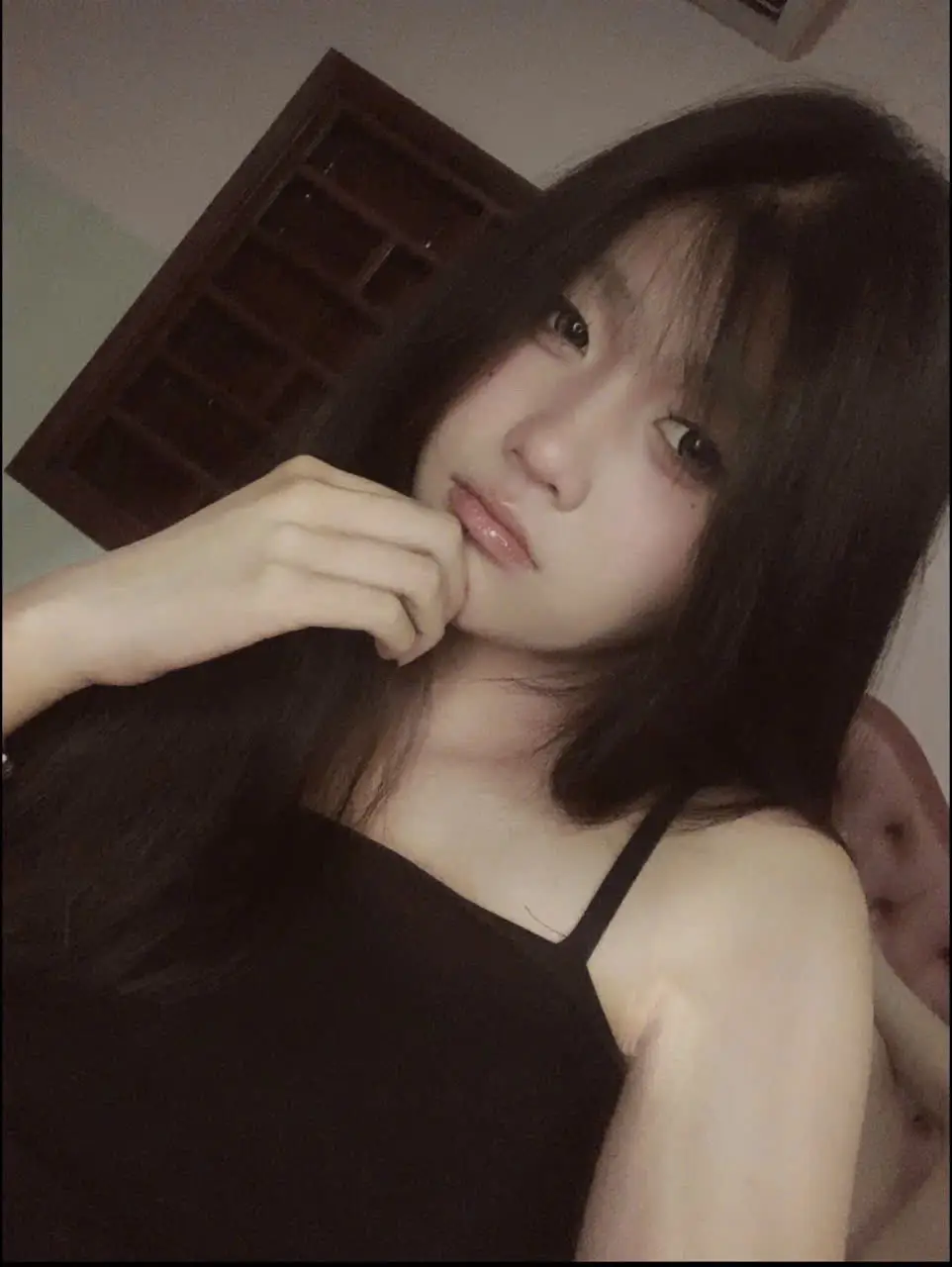 Ánh mắt anh luôn hướng về em, nhưng tiếc là ánh mắt đó không còn chứa đựng tình cảm như lúc trước nữa. Mà chẳng qua, đó chỉ là thói quen thôi. #xuhuong #tuongtac #viralvideo #hoaithuong #buon 