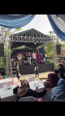 terus di hobahkan pokonamah#viralvidio #vidioviral #biduandangdut #fyp 