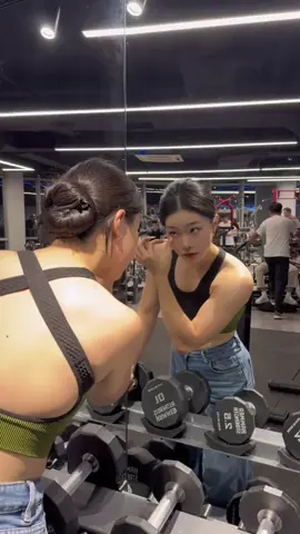 Shoulder!! Buy Only in Here👆👊 #chinesegirl #muscle 