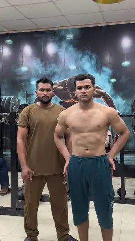 Posing #harisfitness07 #tiktokoficial #gym #GymTok #gymaddict #Bodybuilding #GymLife #plzviral #plzunfreezmyaccuont #growmyaccount 