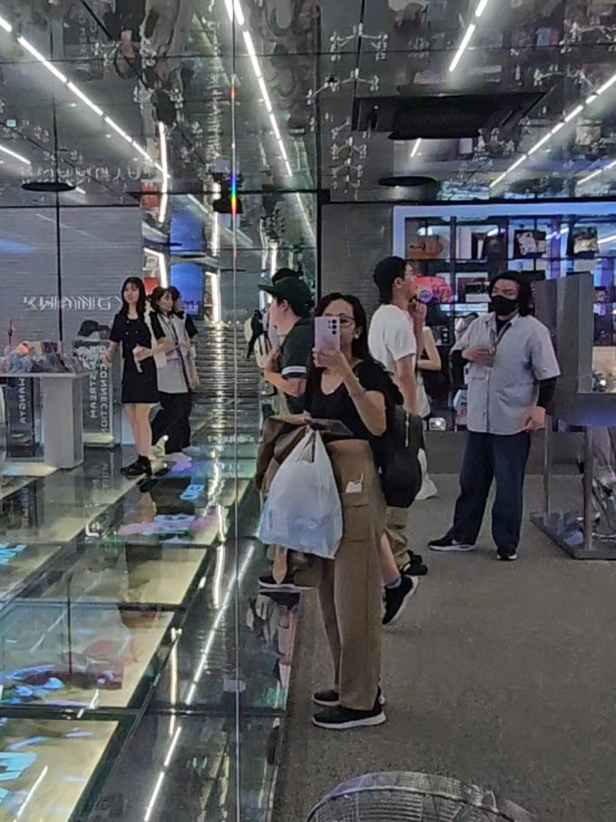 POV: You've watched Cream Soda and Hear Me Out MV on the big screen at Kwangya, in South Korea 🥰🤍 #EXO #SMentertainment  #Kwangya  #SouthKorea🇰🇷  📷 13 September 2023