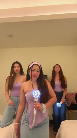 Reverie tour outfit check ang mag inday 💕🫶🏻 see you in a bit baekhyuna🫶🏻 #reverieconcert #exol #baekhyun #exo   @Mikanggg🤗 @AILA ✨ 