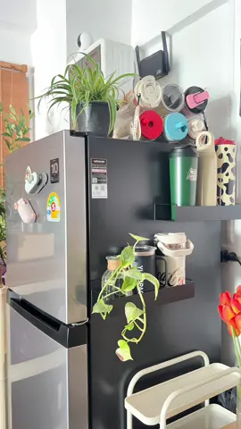 คือดีย์✨ . . #ชั้นวางแม่เหล็กติดตู้เย็น #ชั้นวางของ #ชั้นวางของอเนกประสงค์ #ป้ายยาtiktok #ของใช้ในบ้าน