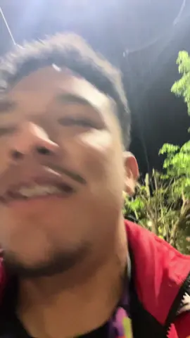 Abraza tu soledad y saca lo mejor de ella 🫵🏽 A veces tengo que sacar a pasear el ego. Estoy orgulloso de a dónde estamos llegando y para mi, siempre sere el mejor en lo que hago #photography #Vlog #viajes #fyp #badbunnypr 