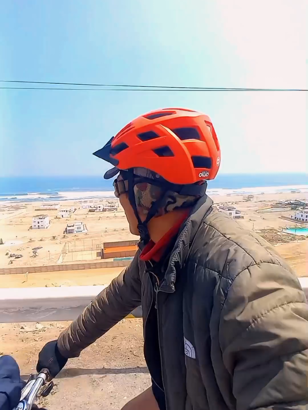 Camino a Cusco🚴‍♂️🇵🇪CAPITULO 11 Llegue a Chincha, despues de una ruta de Sol 🥵 porfin llegamos a CHINCH Alta 🫂👍 Soy un Cicloviajero Peruano nomada 🚴‍♂️🇵🇪 Facebook @mulequi_inka Instagram @mulequi_inka Youtube Mulequi inka Apoyo moradito para mas aventuras 998-1319-05 fredy chi...🫂👍 El Viaje por Sudamerica continuara🚴‍♂️🌍 Acompañame causa 🙋‍♂️ y ayudame compartiendo, dejame tu rico Like 👍 #cicloviajeros #turismo #vlogsvideo #travel #ciclismo 