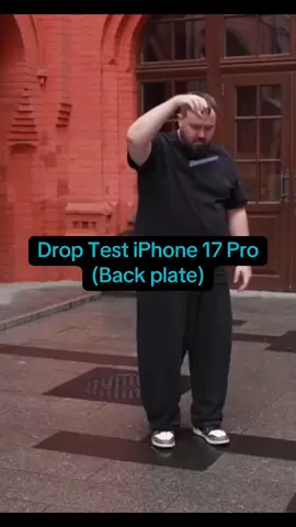 Drop Test iPhone 17 Pro #apple #iphone #iphone17pro #droptest #technology 