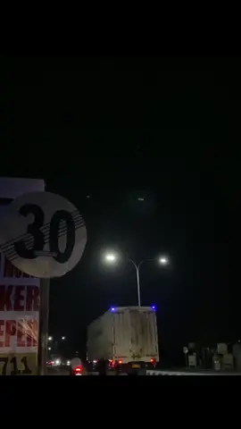 kisah ku, pokok kudu tetep berjuang, pasti biso😌@Royhan Ni amillah @Pusma Shakira  #egowongtuo #jowopride #jowostory #liriklagu #liriklagujawa 