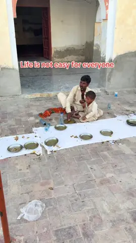 #helpothers🩸#spreadinghope#jalapur#distributionfood#foryoupage💕