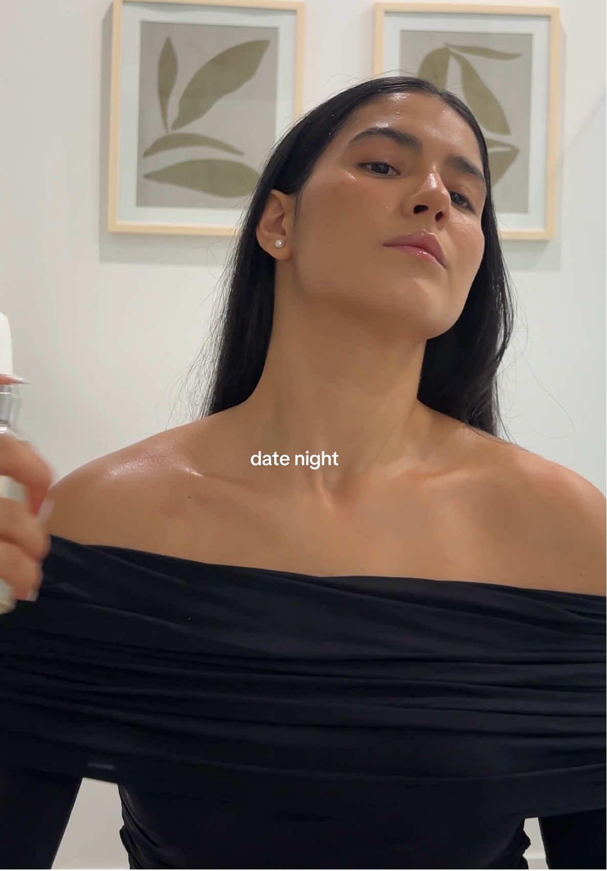 quick & easy grwm for date night with my husband 🤍✨  products used:  @IGK Hair good behavior spray @Shark Beauty flex style  @Anastasia Beverly Hills brow freeze gel @Kosas concealer  @Saie blush & bronzer  @Clarins USA lip oil  @DIBSBEAUTY @IT Cosmetics brushes  @LOCCITANE shimmering oil  @SALT & STONE deodorant  @LE LABO Fragrances another 13  @abercrombie top  @GOOD AMERICAN jeans  #getreadywithme #grwm #gettingready #datenight #easymakeup 