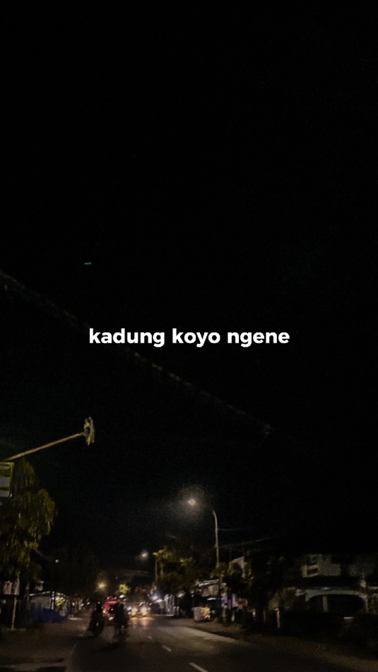 ☕🎧 #CapCut #overlaylirik #liriklagu #templatelirik #templateliriklagu #kusumaningati #promoseruweekend 