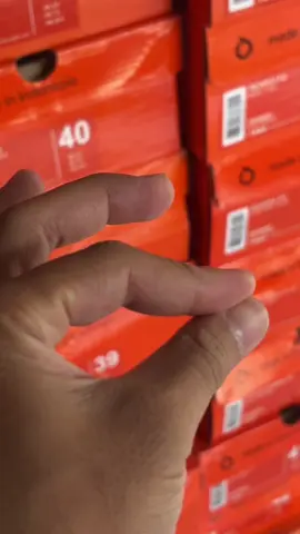 POV: senjata andalanku 🔥💫✨#fyp #sepatufutsal #sepatufutsaloriginal #specs #ortuseight 