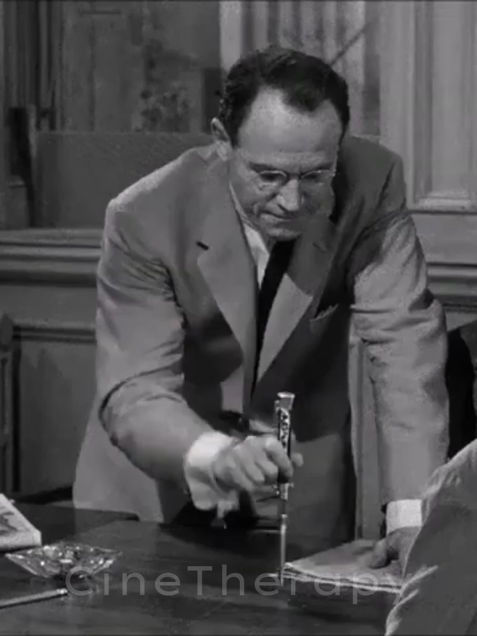 12 Angry Men V2 #12angrymen #films #edit #esdeekid #classicmovie #fyp #letterboxd #filmlover #christophernolan #nolan #movies #imdbtop100 #sidneylumet