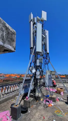 halah embuhh 🤣🤣🤣 #xlsmart #kulitower🗼🔧🔩🔨💪  #CapCut #fyp #xyzbcafypシ 