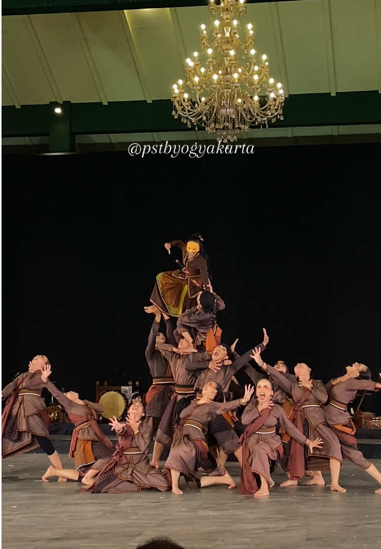 @fnya🕊️ 👏🏻🥰  #pstbyogyakarta #sendratari 