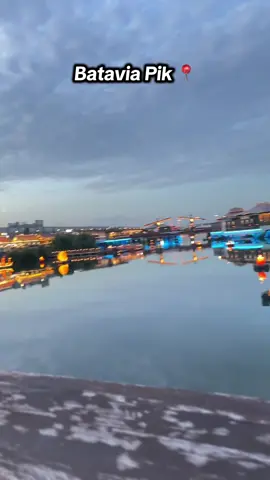 Ga sia-sia dateng kesini pas sunset dan cuaca mendukung 🫶🏻. . . . #bataviapik #pik #weekend #fyp #family 