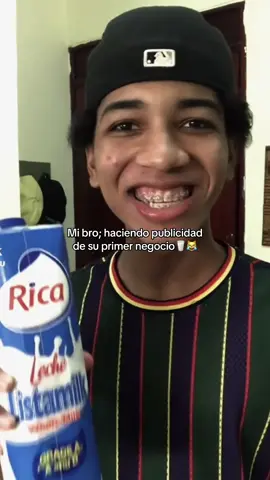 Mi bro; con su primer negocio 🤭😹#fipシviral #foryourpage #latinostiktok #viralvideo #tiktokviral 