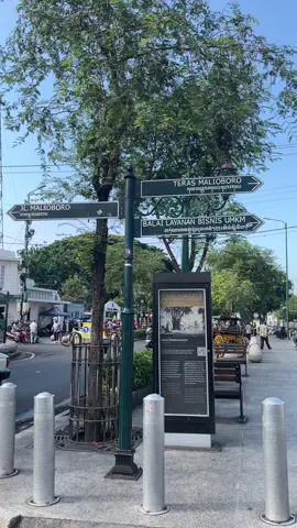 #jogja #malioboro #yogyakarta #terbawalagilangkahkukesana #jogjaistimewa 