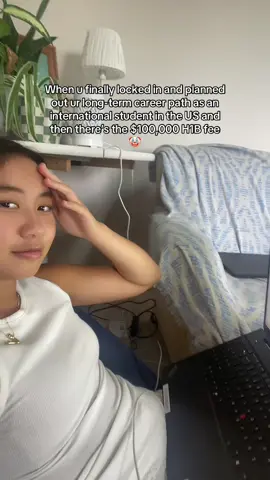 At this point i’m leaving it up to my ancestors 🤡  #internationalstudent #duhocsinh #f1opt #h1b #immigration 