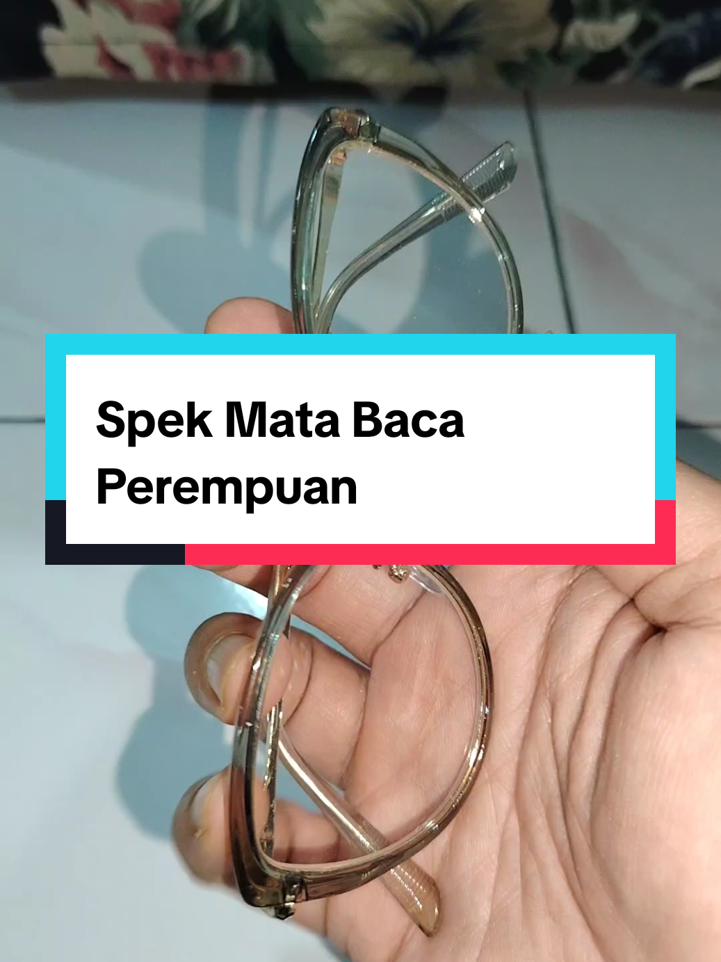 Spek Mata Baca Perempuan! #womensunglassses #sunglass #sunglasses #kacamata #kacamatawanita 