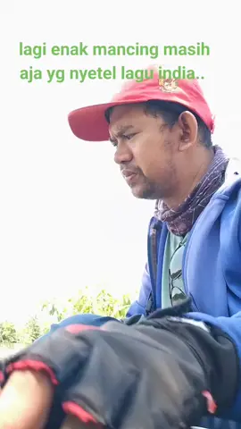 panasnya siang ini #pecintabollywood ' #mancing 