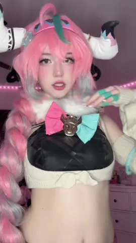 HOMECOMING WAS SO FUN AND I SAW MY HUZZ UGH #kyouko_31 #cosplay #GenshinImpact #fyp #viral