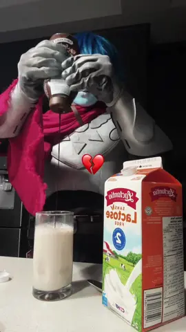 🥛 🍫  . . #deltarune #deltarunecosplay #krisdeltarune #krisdeltarunecosplay #krisdreemurr 