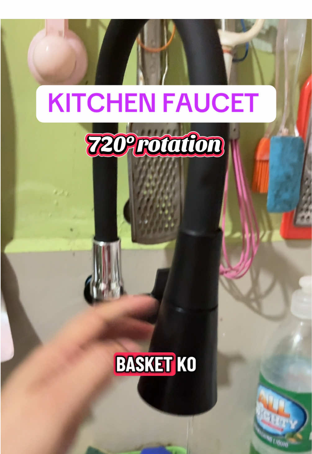 💧 Upgrade your sink with this 720° rotating faucet – hassle-free washing in every angle! 🌀 Click the yellow basket to order now! #kitchenfaucet #gripo #rotationfaucet #sinkfaucet #faucetshower  