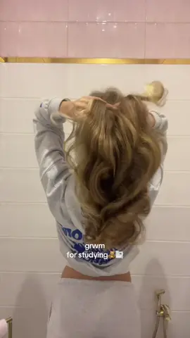 GRWM for studying at home🎧📑#reccomendation #fyp #grwm #slavicgirl 