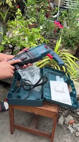 Heavy Duty Rotary Hammer Drill for Dimolition and Concrete Chipping #hammerdrill #drill #drillingmachine #professionaltool #powertools 