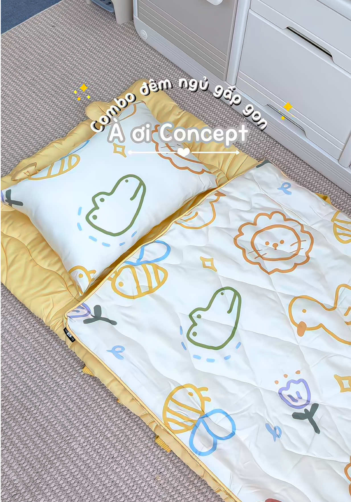 Bộ chăn gối đệm cho con đi học xịn hơn cả của bố mẹ đang dùng luôn, đúng là đầu tư cho con chả bao giờ tiếc các mom nhỉ #aoiconcept #setembe#bedding#changoichobe#bochangoichobe 4 tháng 3