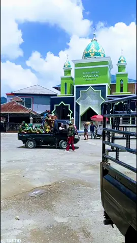 #fypage  #sodonghilirtasikmalaya  #Tigaputrinirwana