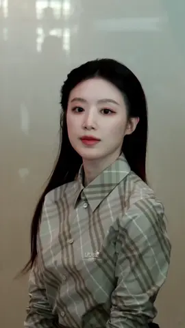 Shuhua will Attend the Burberry SS26 Fashion Show in London #gidle #idle #shuhua #shuhuagidle #fyp 