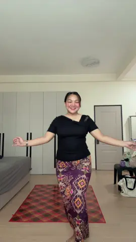 Inilah akibat nya bila lagi semong2 selalu lalu FYP . 🤭🤭 Jangan kecam yes mmg x langsing n lembut mcm penari  #nikensalindry #semongko #semongkooooo #semong 