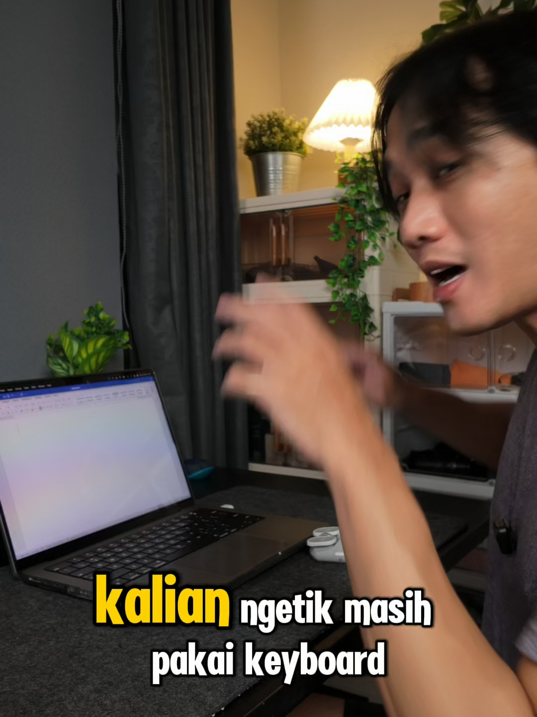 Rekomendasi mouse ai cerdas Miclink M7, mouse bisa mengetik dan terjemahkan 120 bahasa asing dan bisa melakukan pencarian di google hanya 1 klik. Mouse pintar pengenal suara, bisa otomatis mengetik yang diucapkan. Mouse cerdas versi AI GPT bahkan bisa membuat slide presentasi Power Poin hanya dengan menyebutkan judulnya saja. #mousepintar #mousecerdas #mouseai #mouseaicerdas #miclinkm7 #mousecerdasai #mousepengenalsuara #mousemengetik #mouseterjemah