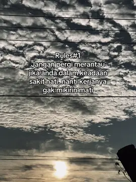 Simpen ini ya:) #fyp #katakata #sadvibes #storytime #storywa 